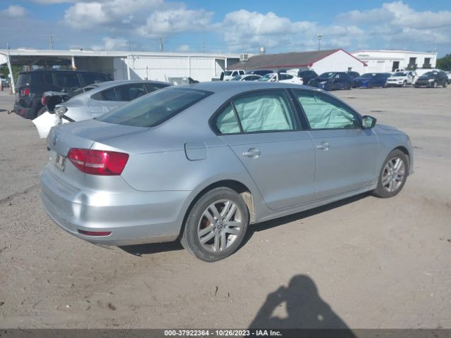 Photo 3 VIN: 3VW2K7AJ2FM227972 - VOLKSWAGEN JETTA SEDAN 