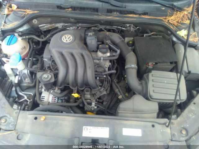 Photo 9 VIN: 3VW2K7AJ2FM291896 - VOLKSWAGEN JETTA SEDAN 