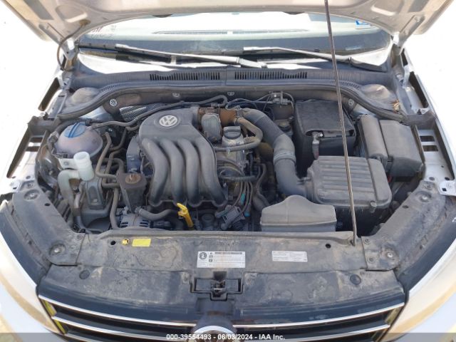 Photo 9 VIN: 3VW2K7AJ3FM320046 - VOLKSWAGEN JETTA 