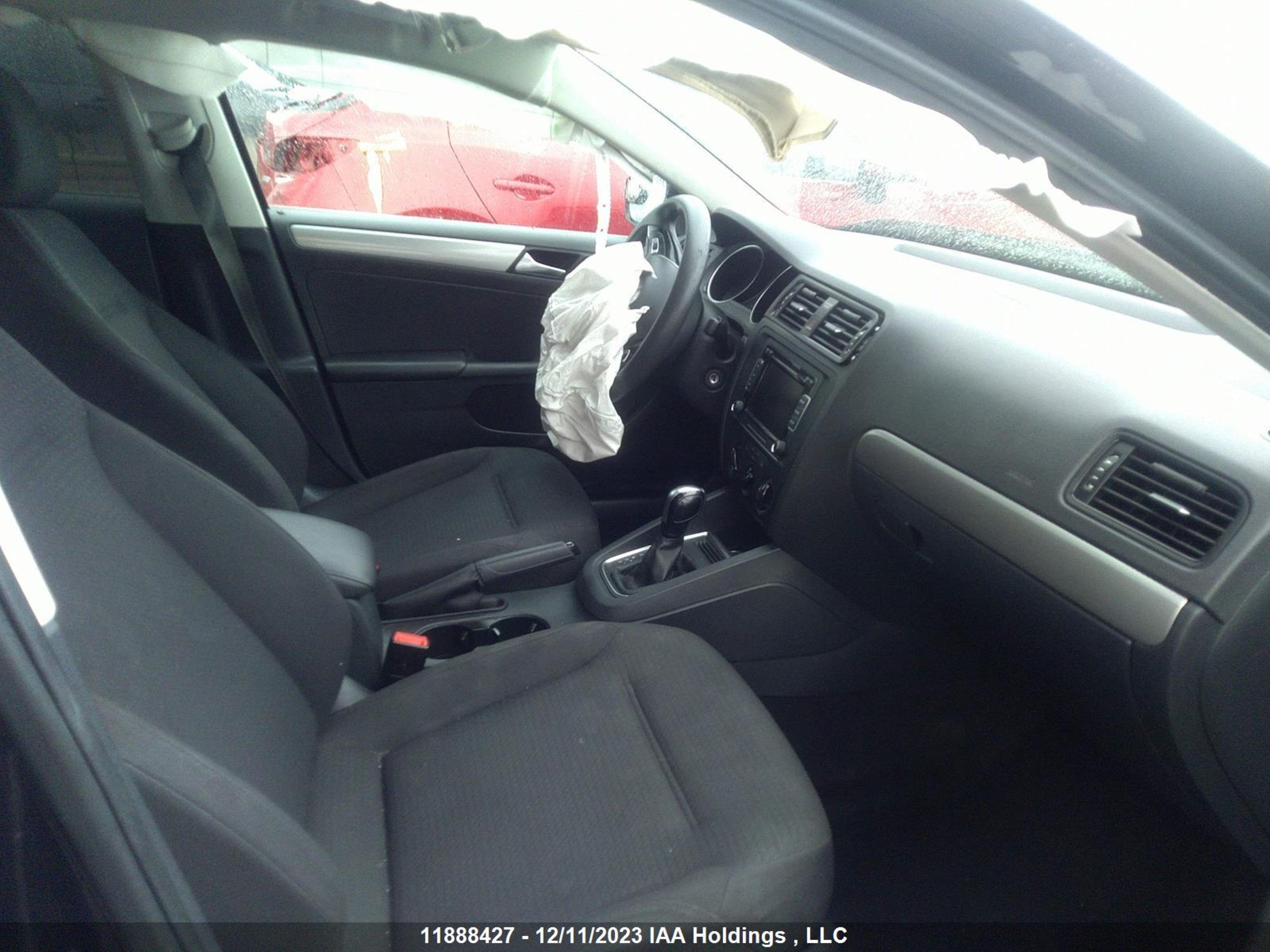 Photo 4 VIN: 3VW2K7AJ3FM337154 - VOLKSWAGEN JETTA 