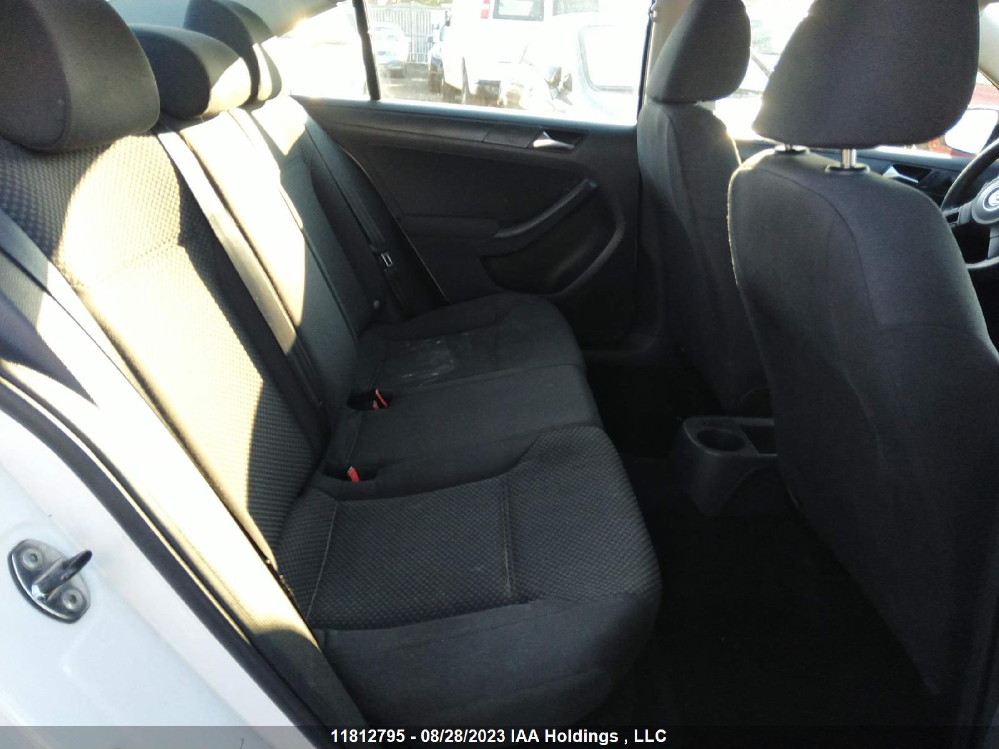 Photo 7 VIN: 3VW2K7AJ4BM338694 - VOLKSWAGEN JETTA 