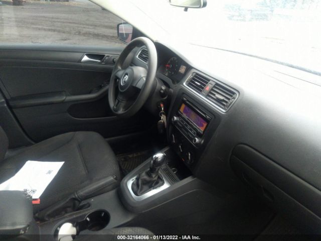 Photo 4 VIN: 3VW2K7AJ4EM221816 - VOLKSWAGEN JETTA SEDAN 