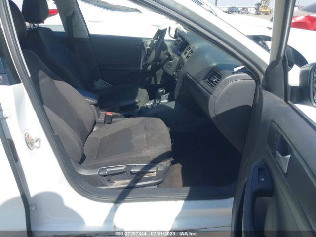 Photo 4 VIN: 3VW2K7AJ4FM228038 - VOLKSWAGEN JETTA SEDAN 