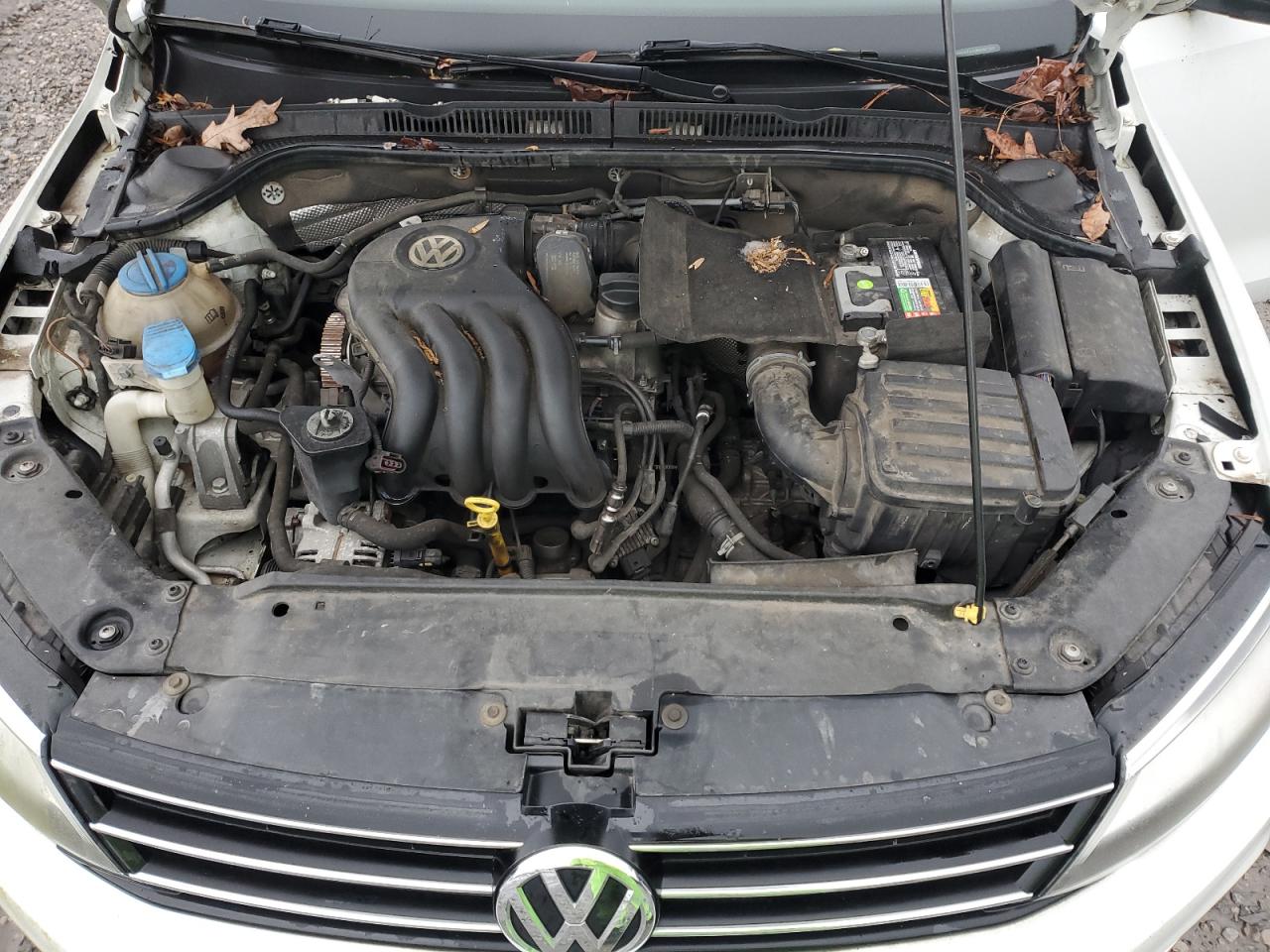 Photo 10 VIN: 3VW2K7AJ5FM357700 - VOLKSWAGEN JETTA 