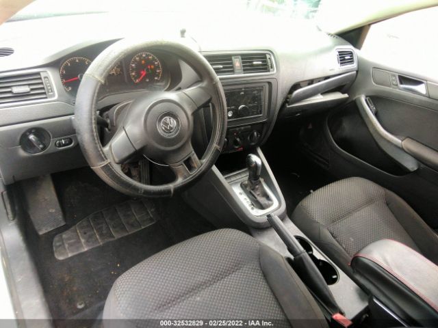 Photo 4 VIN: 3VW2K7AJ6BM066990 - VOLKSWAGEN JETTA SEDAN 