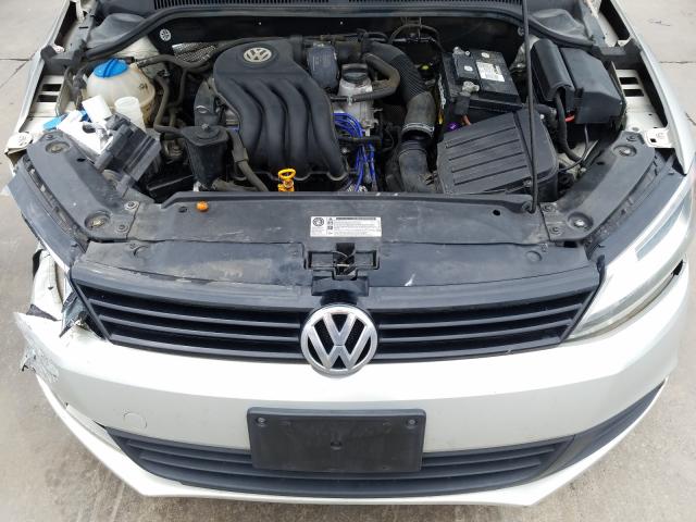 Photo 6 VIN: 3VW2K7AJ6BM069064 - VOLKSWAGEN JETTA BASE 