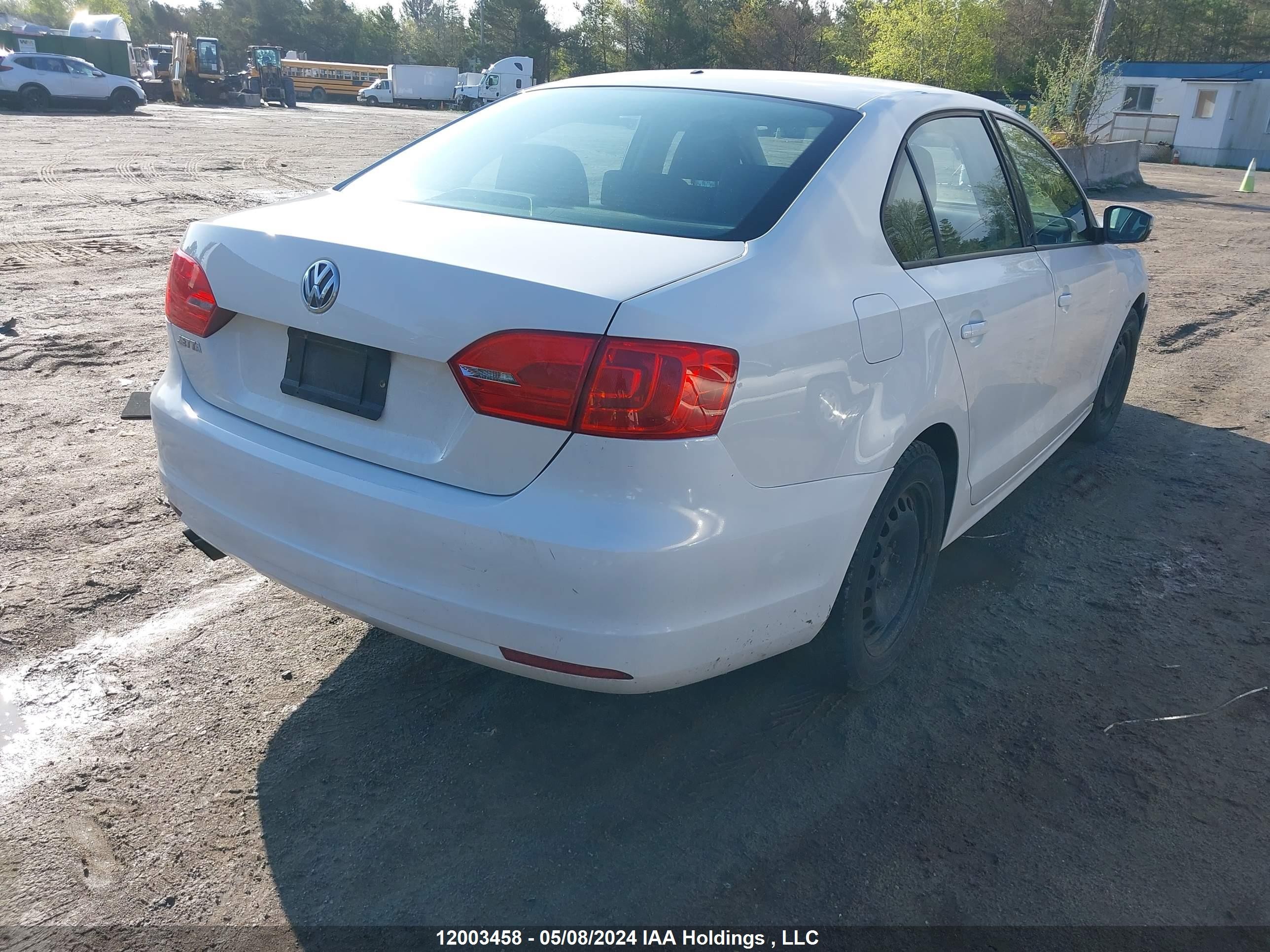 Photo 3 VIN: 3VW2K7AJ6EM237676 - VOLKSWAGEN JETTA 