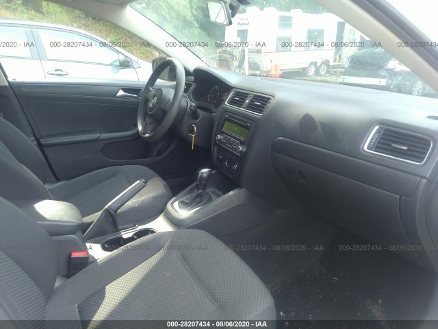 Photo 4 VIN: 3VW2K7AJ6EM350527 - VOLKSWAGEN JETTA SEDAN 