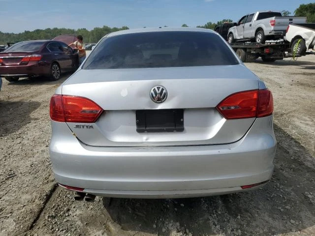 Photo 5 VIN: 3VW2K7AJ6EM404036 - VOLKSWAGEN JETTA BASE 