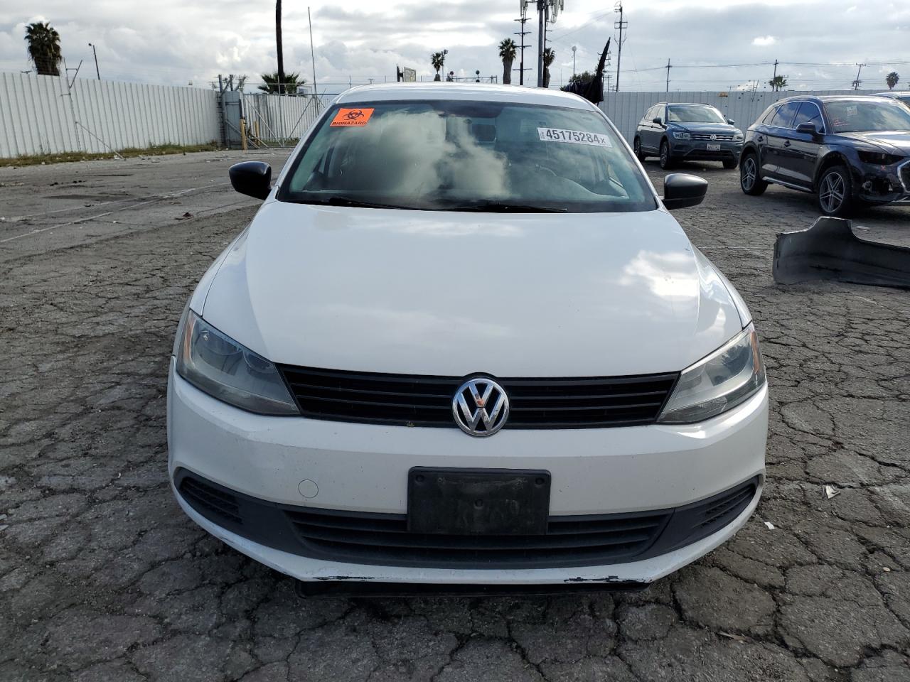 Photo 4 VIN: 3VW2K7AJ7BM010198 - VOLKSWAGEN JETTA 