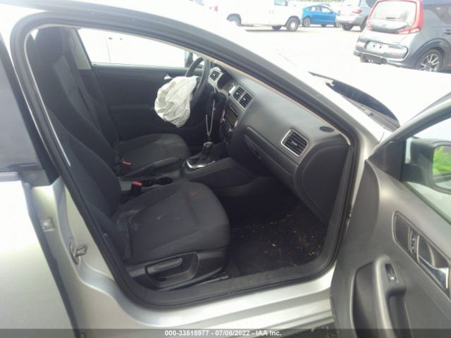 Photo 4 VIN: 3VW2K7AJ7BM021797 - VOLKSWAGEN JETTA SEDAN 