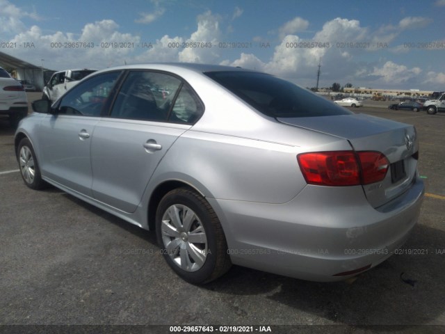 Photo 2 VIN: 3VW2K7AJ7CM335001 - VOLKSWAGEN JETTA SEDAN 