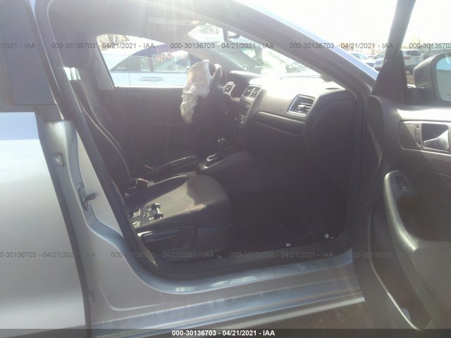 Photo 4 VIN: 3VW2K7AJ7CM355958 - VOLKSWAGEN JETTA SEDAN 