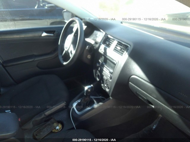 Photo 4 VIN: 3VW2K7AJ7EM210258 - VOLKSWAGEN JETTA SEDAN 