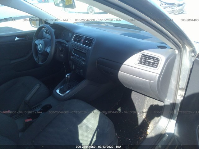 Photo 4 VIN: 3VW2K7AJ8CM383820 - VOLKSWAGEN JETTA SEDAN 