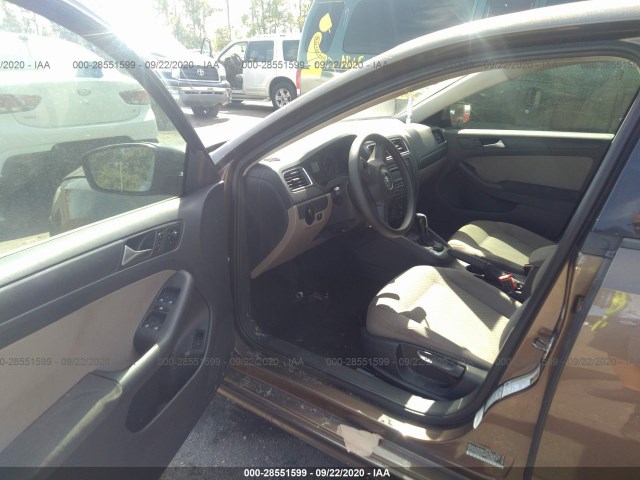 Photo 4 VIN: 3VW2K7AJ8CM398785 - VOLKSWAGEN JETTA SEDAN 