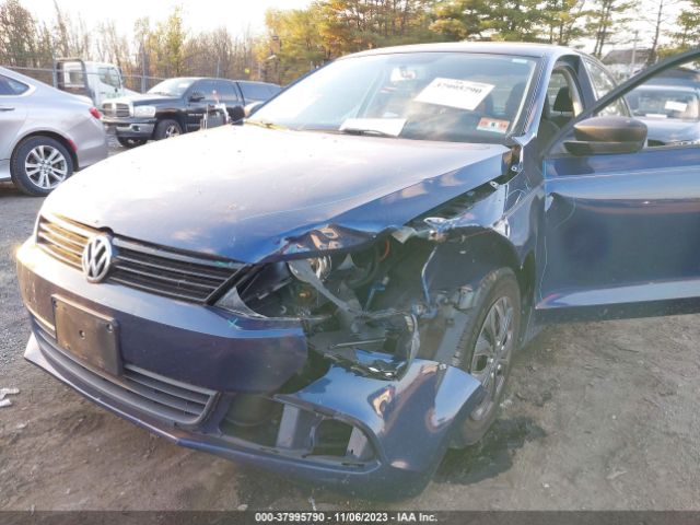 Photo 5 VIN: 3VW2K7AJ8CM468009 - VOLKSWAGEN JETTA SEDAN 