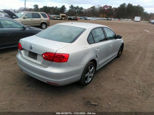 Photo 3 VIN: 3VW2K7AJ9BM116278 - VOLKSWAGEN JETTA 