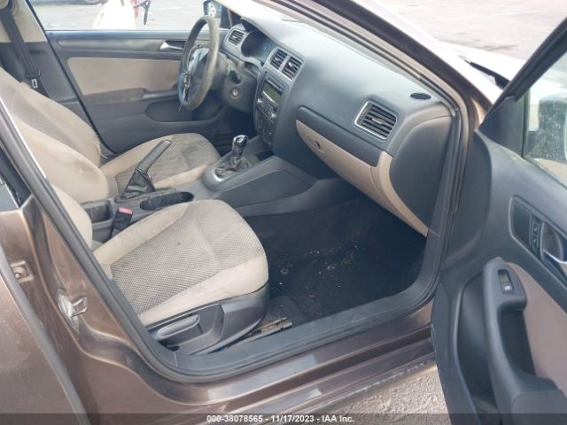 Photo 4 VIN: 3VW2K7AJ9BM332227 - VOLKSWAGEN JETTA 