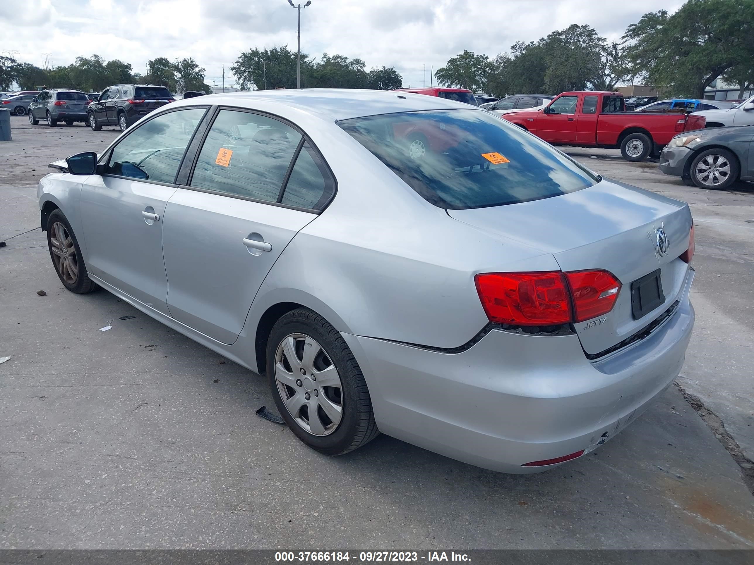 Photo 2 VIN: 3VW2K7AJ9CM336926 - VOLKSWAGEN JETTA 