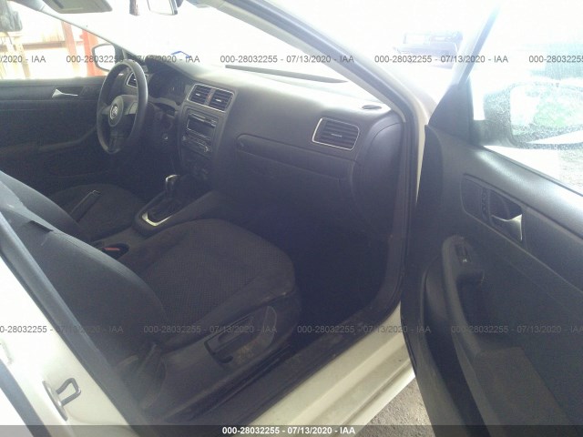 Photo 4 VIN: 3VW2K7AJ9CM380392 - VOLKSWAGEN JETTA SEDAN 