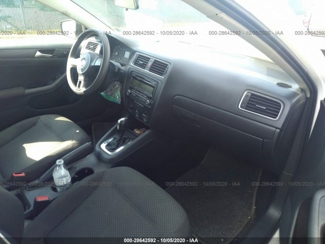 Photo 4 VIN: 3VW2K7AJ9CM404528 - VOLKSWAGEN JETTA SEDAN 