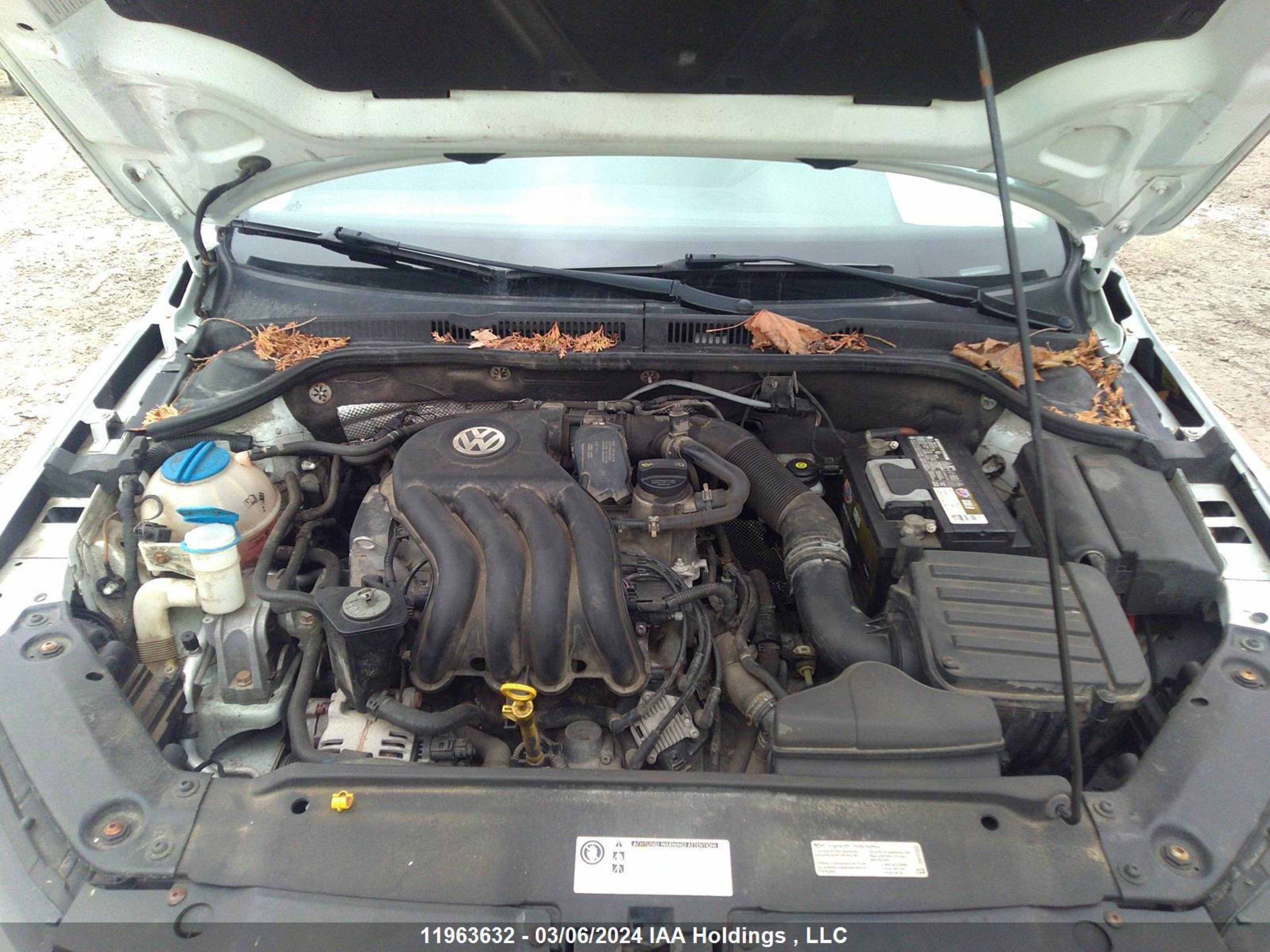 Photo 9 VIN: 3VW2K7AJ9FM296710 - VOLKSWAGEN JETTA 