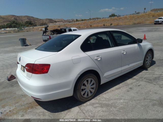 Photo 3 VIN: 3VW2K7AJXEM208794 - VOLKSWAGEN JETTA SEDAN 