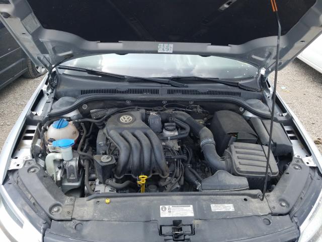 Photo 6 VIN: 3VW2K7AJXEM228415 - VOLKSWAGEN JETTA BASE 