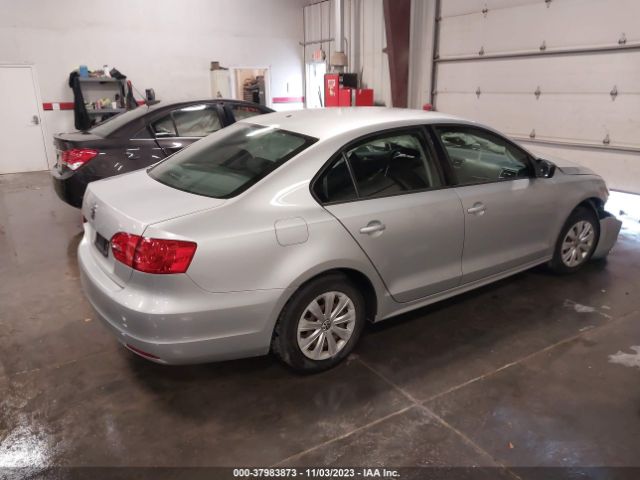 Photo 3 VIN: 3VW2K7AJXEM356797 - VOLKSWAGEN JETTA 