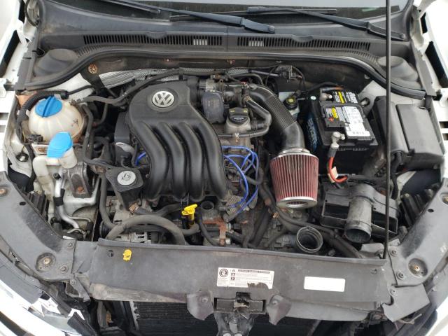 Photo 10 VIN: 3VW2K7AJXEM431787 - VOLKSWAGEN JETTA BASE 