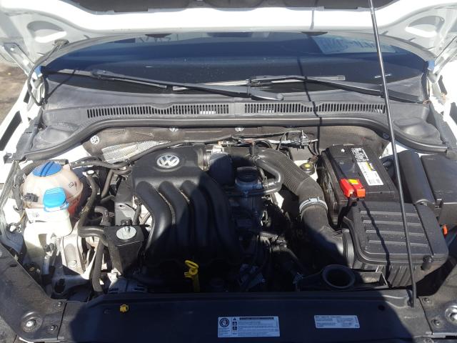 Photo 6 VIN: 3VW2K7AJXEM431790 - VOLKSWAGEN JETTA BASE 