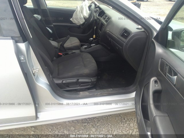 Photo 4 VIN: 3VW2K7AJXFM249704 - VOLKSWAGEN JETTA 