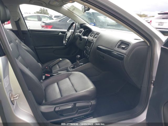 Photo 4 VIN: 3VW3A7AJ5FM229318 - VOLKSWAGEN JETTA 