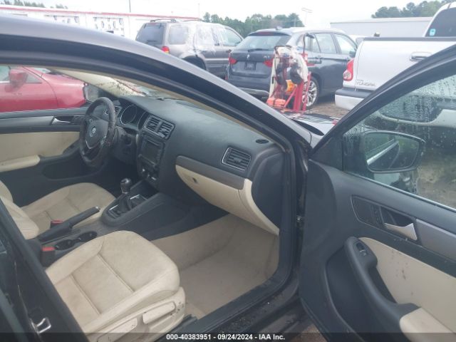 Photo 4 VIN: 3VW3A7AJ6FM230901 - VOLKSWAGEN JETTA 