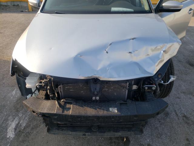 Photo 6 VIN: 3VW3A7AJ7FM310644 - VOLKSWAGEN JETTA TDI 