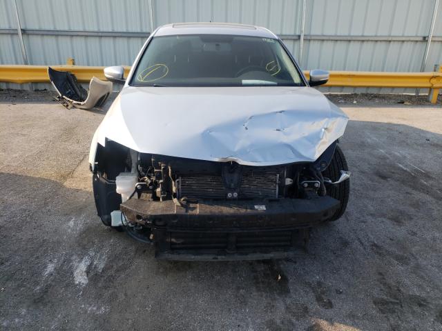 Photo 8 VIN: 3VW3A7AJ7FM310644 - VOLKSWAGEN JETTA TDI 