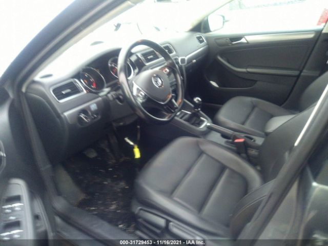 Photo 4 VIN: 3VW3A7AJ8FM311057 - VOLKSWAGEN JETTA SEDAN 