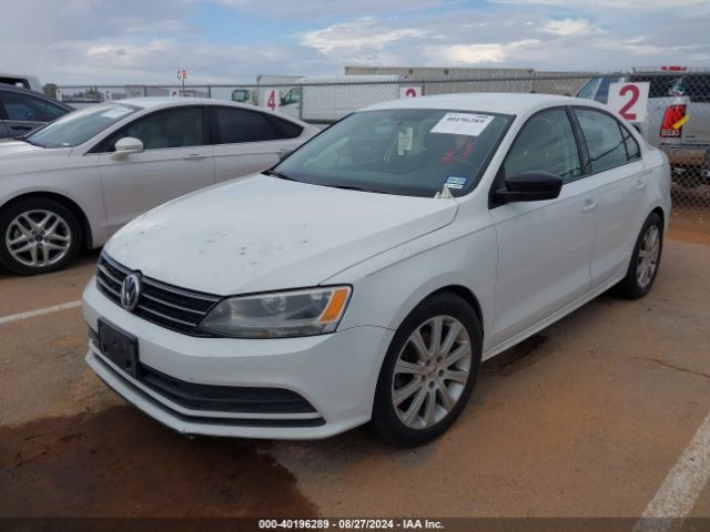 Photo 1 VIN: 3VW3A7AJ9FM260751 - VOLKSWAGEN JETTA 