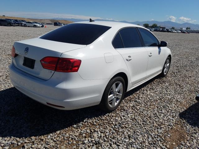 Photo 3 VIN: 3VW3L7AJ2DM272652 - VOLKSWAGEN JETTA TDI 