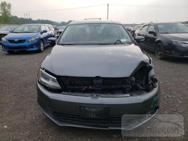 Photo 4 VIN: 3VW3L7AJ2DM365848 - VOLKSWAGEN JETTA 