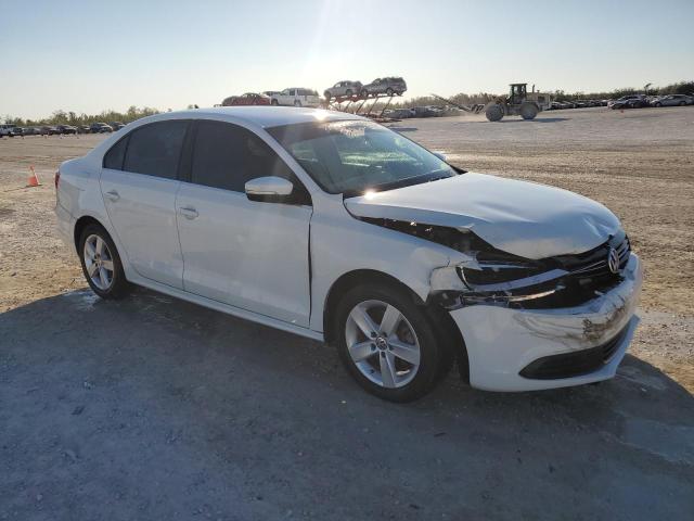 Photo 3 VIN: 3VW3L7AJ3EM418221 - VOLKSWAGEN JETTA TDI 