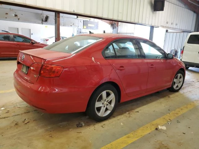 Photo 2 VIN: 3VW3L7AJ5CM398938 - VOLKSWAGEN JETTA TDI 