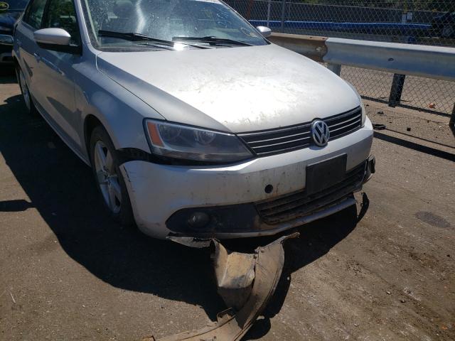 Photo 8 VIN: 3VW3L7AJ7BM122422 - VOLKSWAGEN JETTA TDI 