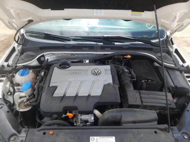 Photo 6 VIN: 3VW3L7AJ8CM421242 - VOLKSWAGEN JETTA TDI 