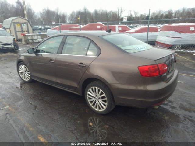 Photo 2 VIN: 3VW3L7AJ8EM362471 - VOLKSWAGEN JETTA SEDAN 