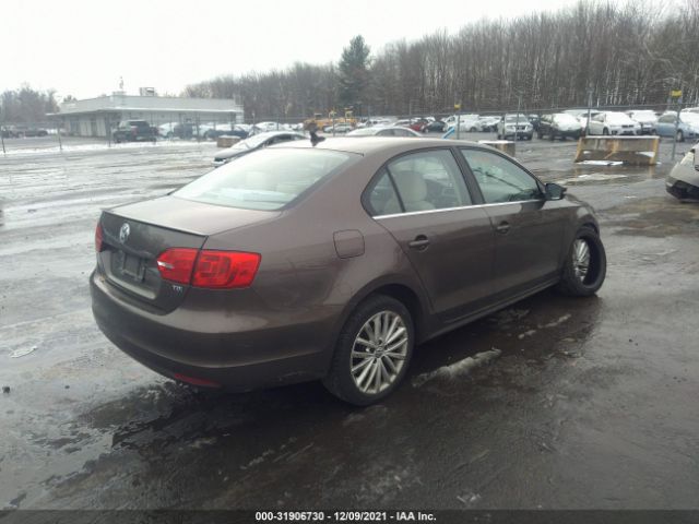 Photo 3 VIN: 3VW3L7AJ8EM362471 - VOLKSWAGEN JETTA SEDAN 