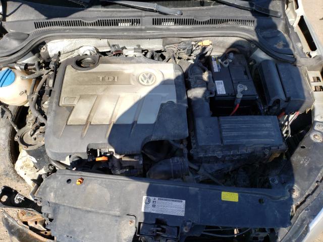 Photo 6 VIN: 3VW3L7AJ9BM097992 - VOLKSWAGEN JETTA TDI 