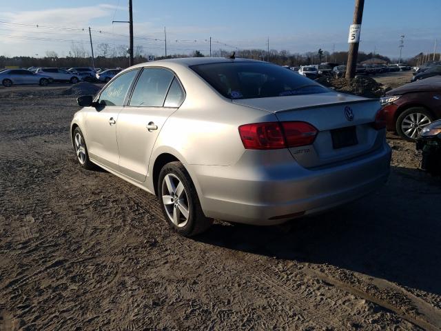 Photo 2 VIN: 3VW3L7AJ9BM114001 - VOLKSWAGEN JETTA TDI 