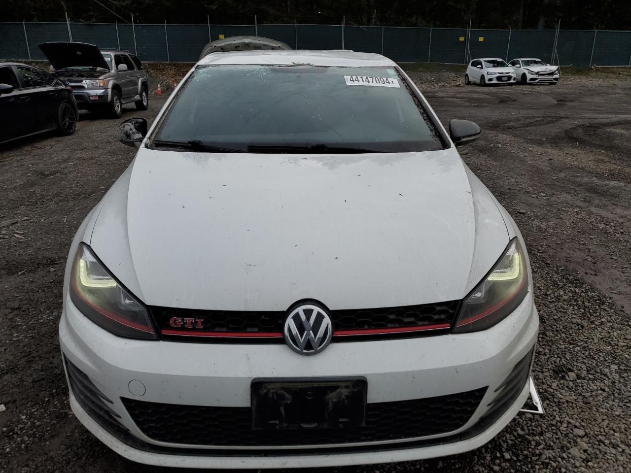 Photo 4 VIN: 3VW447AU0HM066067 - VOLKSWAGEN GTI 